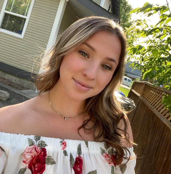 Meet your Posher, Jasmine - Picture 1 of 1